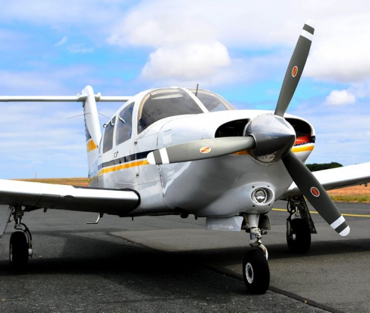 PIPER PA-28RT 201T [WAAS]