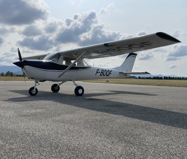 REIMS AVIATION CESSNA 150