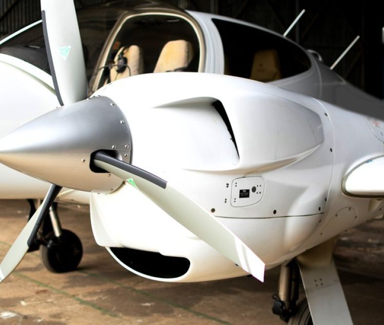 DIAMOND DA-42 NG VI