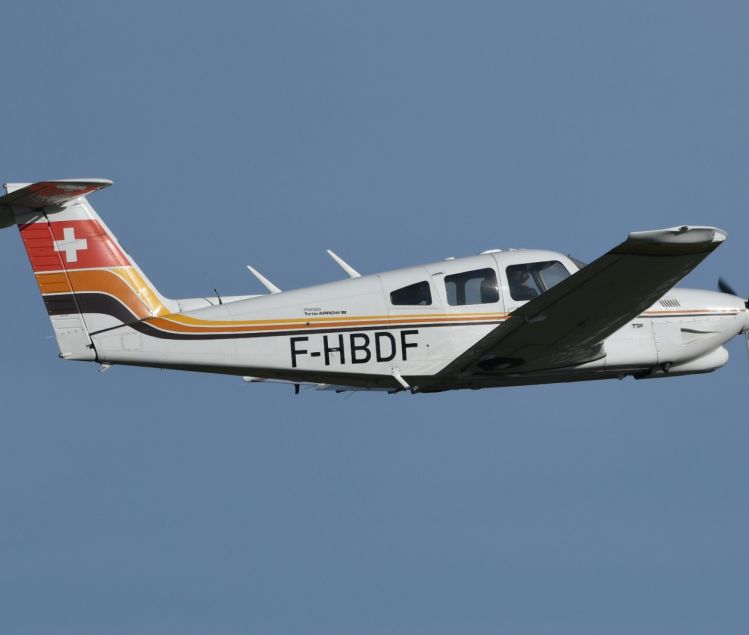 1/3 D'UN ARROW IV TURBO