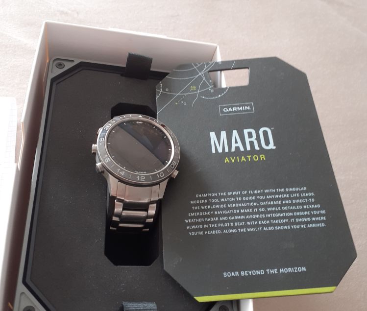 VENDS GARMIN MARQ AVIATOR
