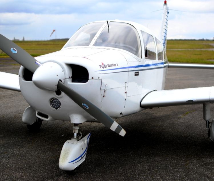 PIPER PA-28 151 WARRIOR 