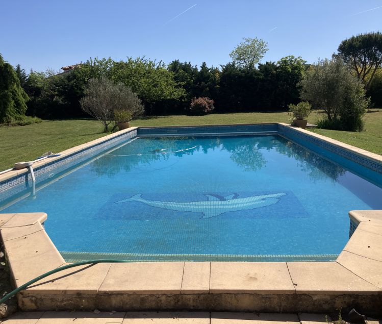 MAISON AIX LES MILLES    
