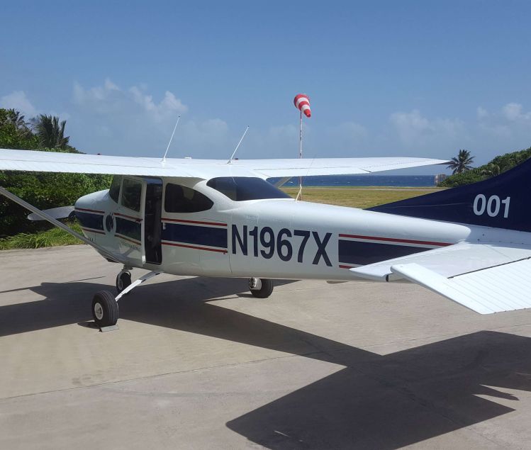 CESSNA 182H SKYLANE