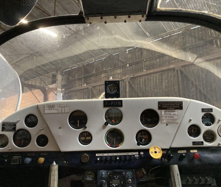 AVION PIEL CP301 EMERAUDE