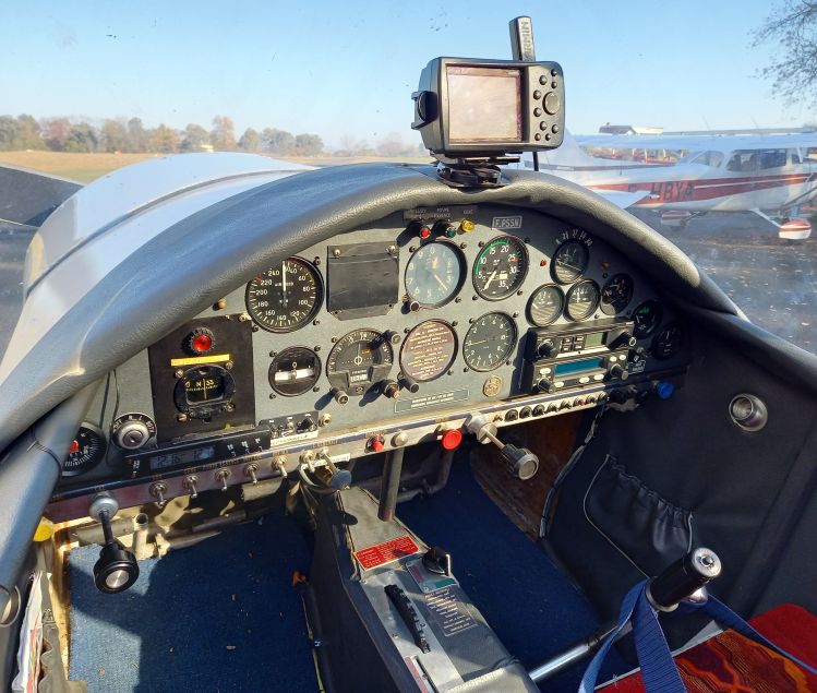 JODEL D119