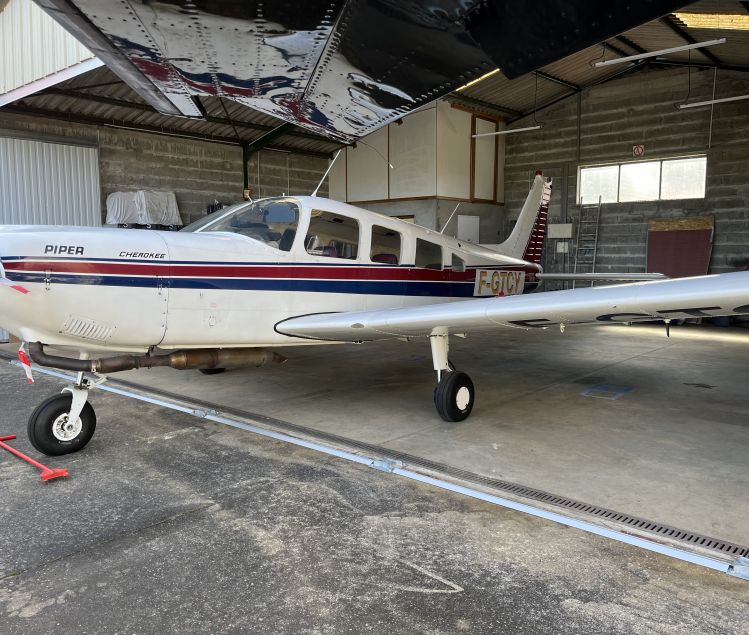 PA32-260 CHEROKEE 6