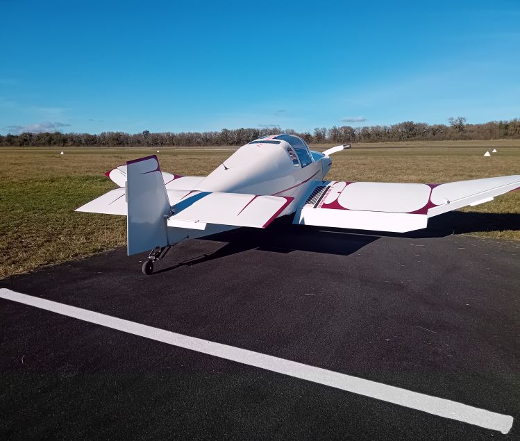  JODEL D85A DE 2010