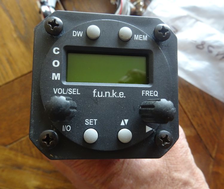 RADIO ATR 8.33 S FUNK