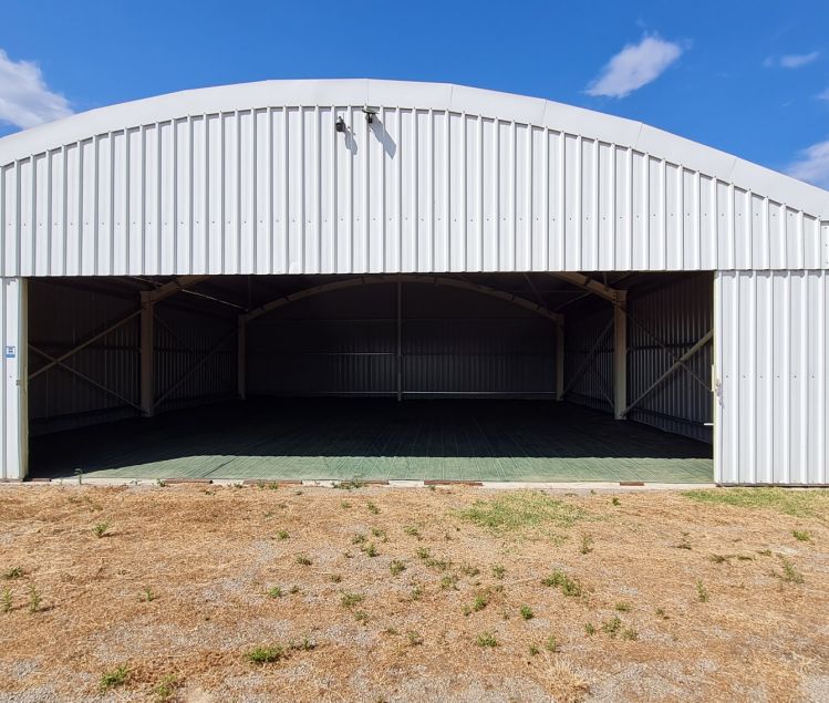 HANGAR 12MX12M LF8364