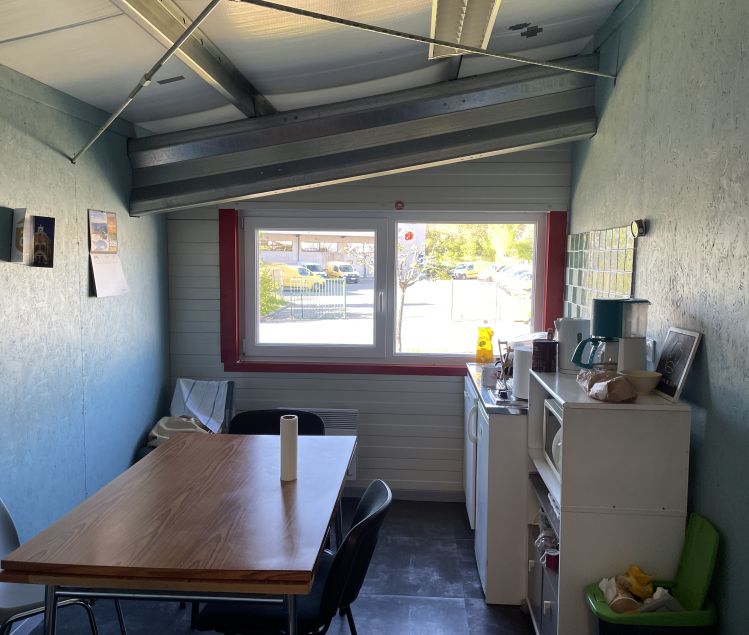 HANGAR A LOUER A TALLARD