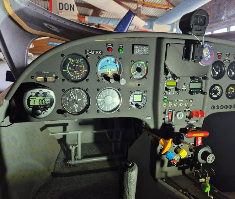 WT9 ROTAX912(100HP)
