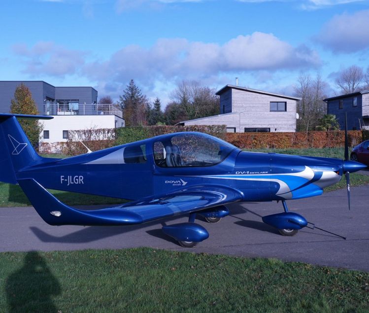 VENDS DOVA DV1 SKYLARK