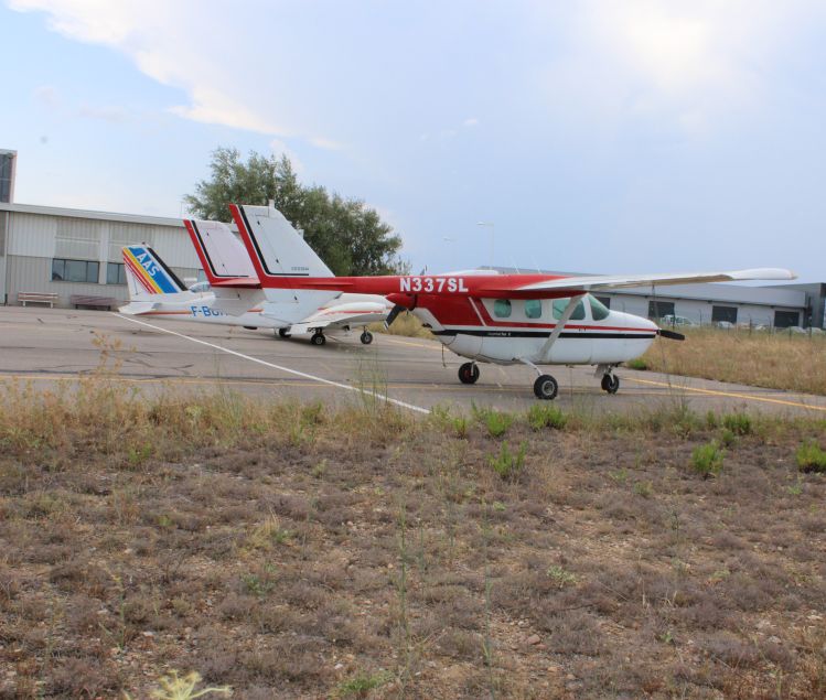 CESSNA 337G PUSH PULL