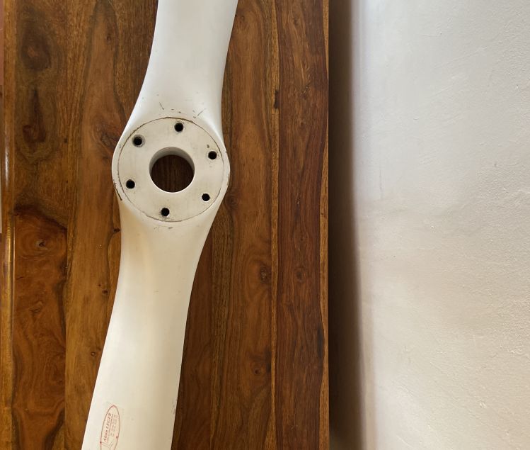 HELICE AVION LEGER 1337