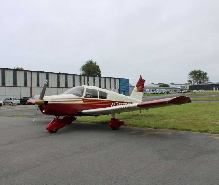 PIPER PA-28-180 CHEROKEE