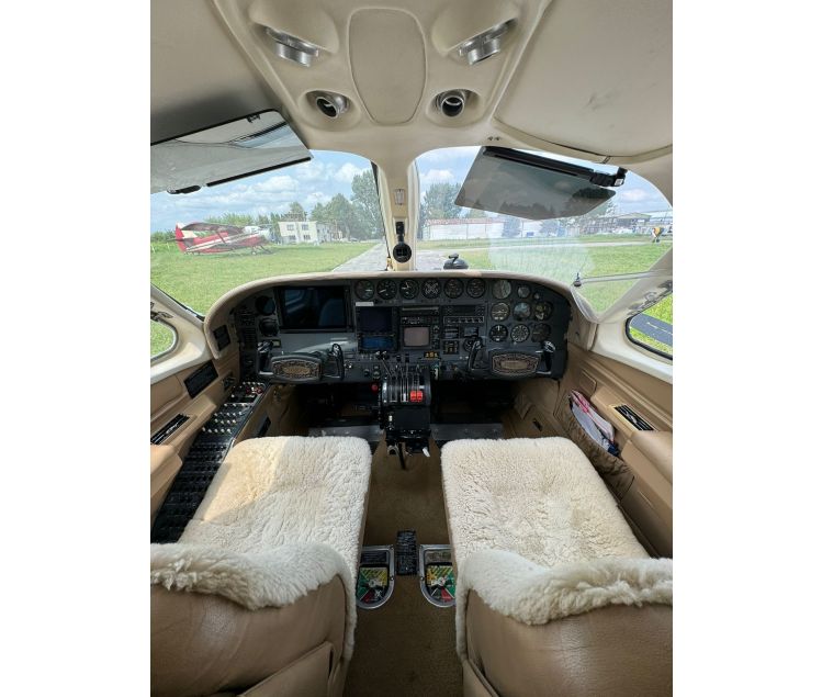 CESSNA 414