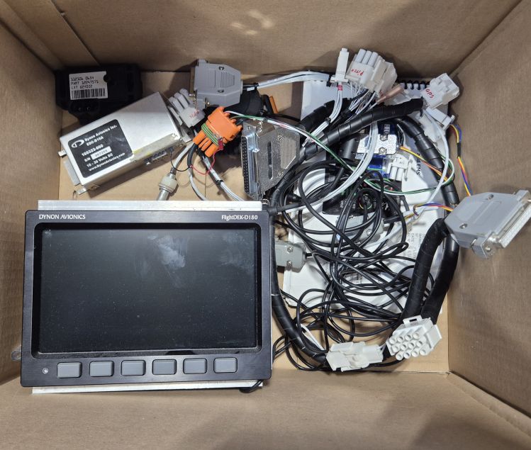 DYNON FLIGHTDEK D180