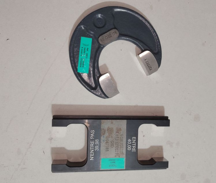 LOT OUTILLAGE METROLOGIE 