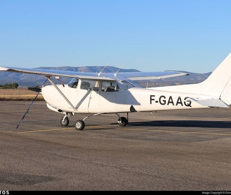 CESSNA 172 RG 