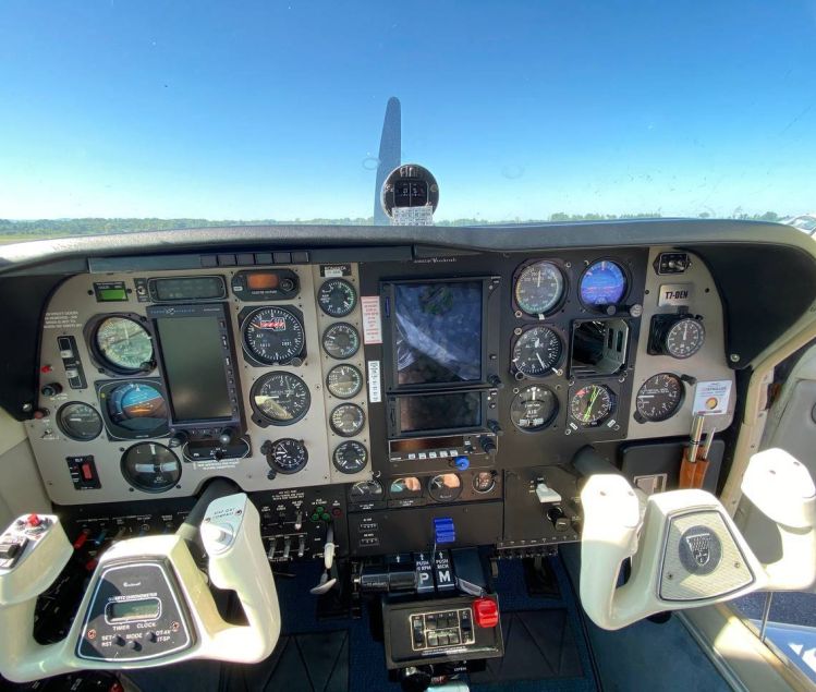 BEECHCRAFT A36 FIKI