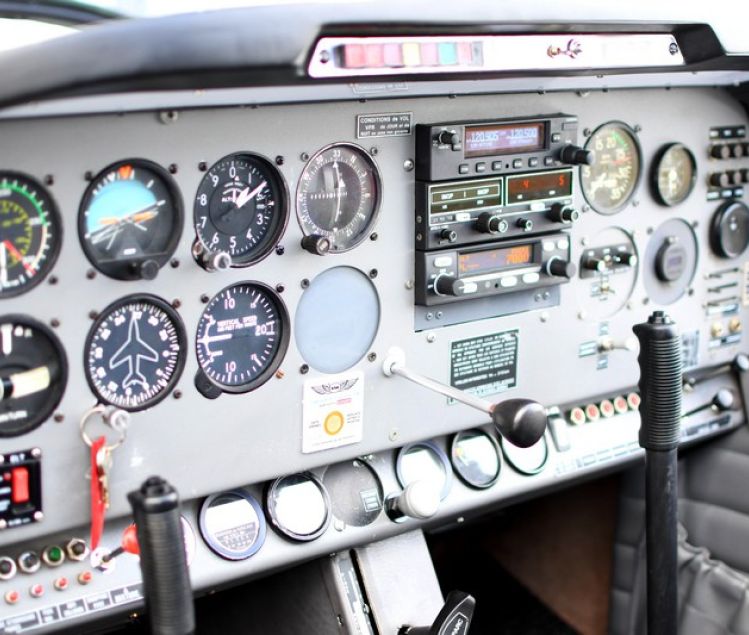 ROBIN DR400 120