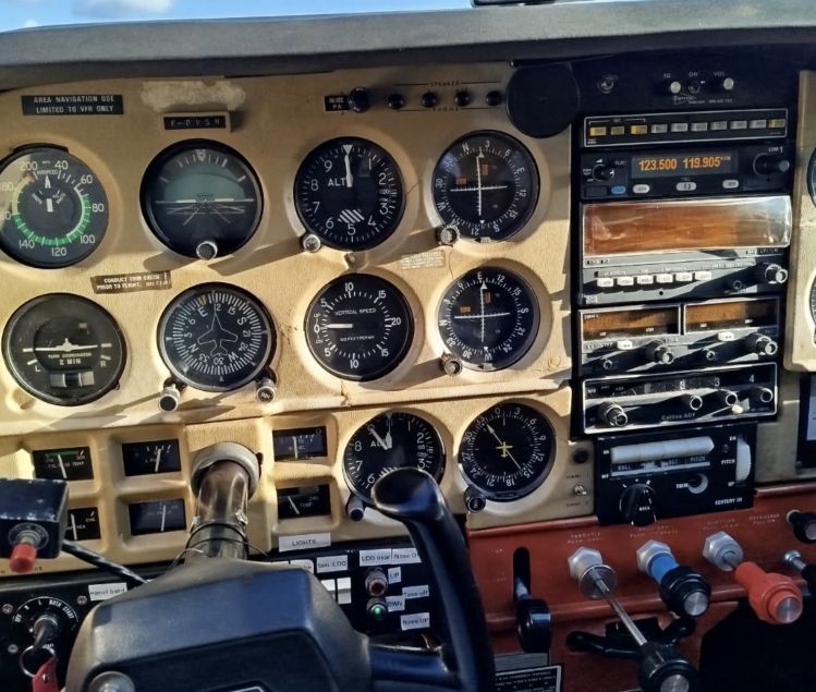 CESSNA 177 RG