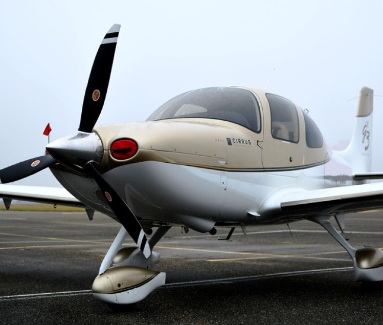 CIRRUS SR22 G3 GTS