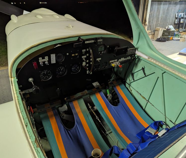 AVION RAND ROBINSON KR2