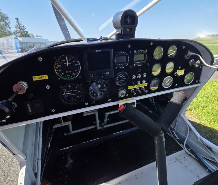 ZENAIR CH701