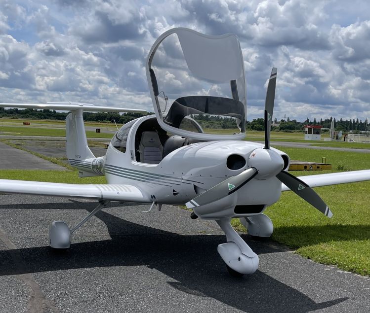 DIAMOND DA40 NG