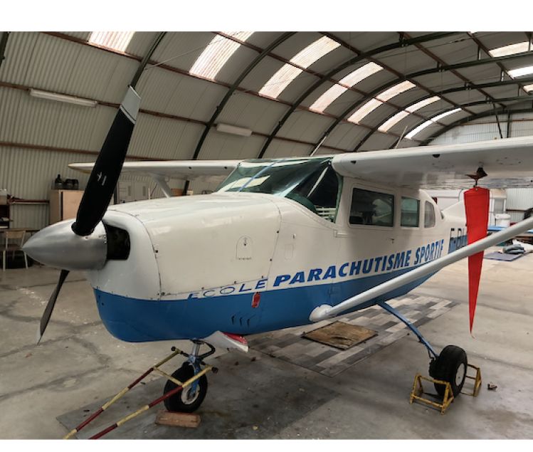 C206 PARA