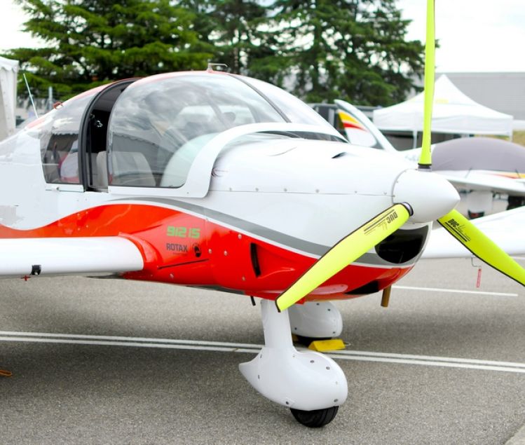 ROBIN DR400 ROTAX 912 IS