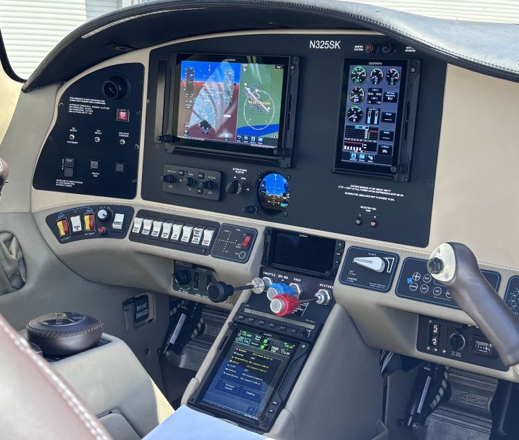 2005 COLUMBIA 400