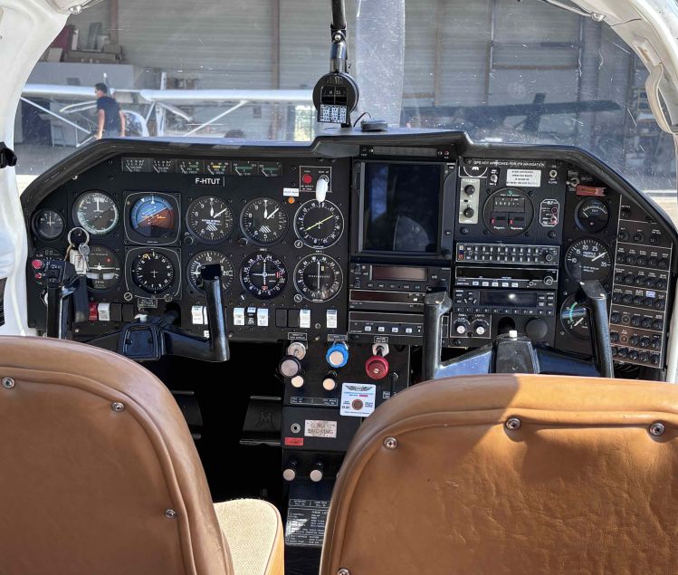 1988 MOONEY M 20J
