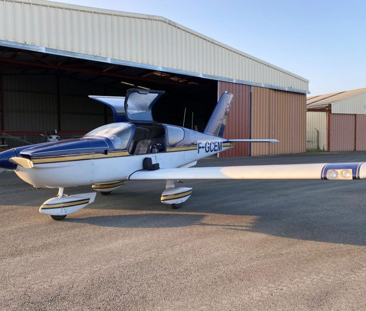 AVION TB 10