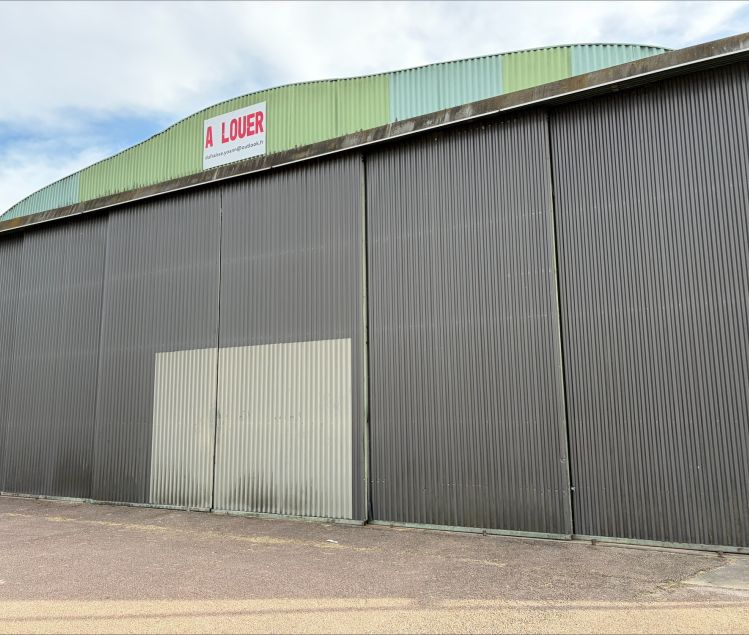 LOCATION HANGAR AERO LFGH
